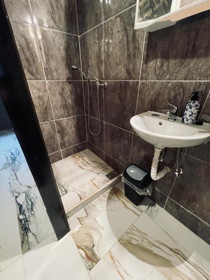 Apartmán Titanic 1 Vídeň Exteriér fotografie
