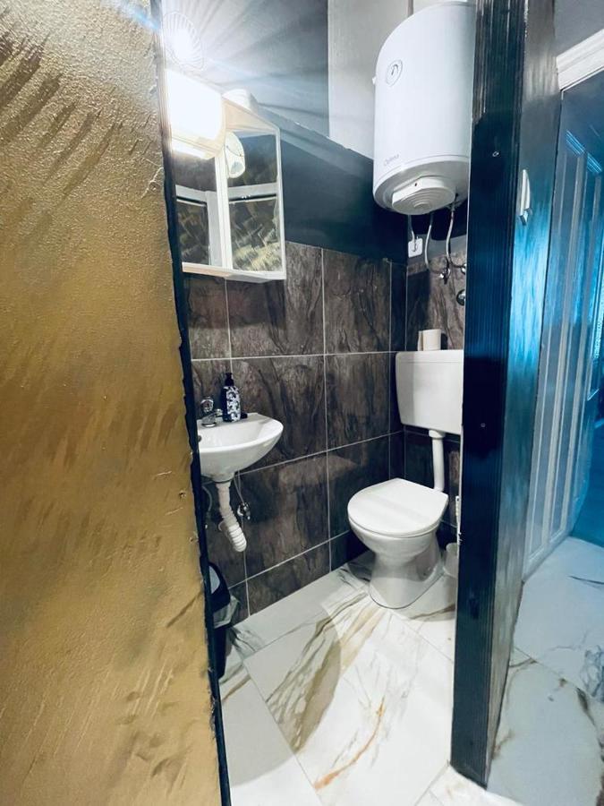 Apartmán Titanic 1 Vídeň Exteriér fotografie